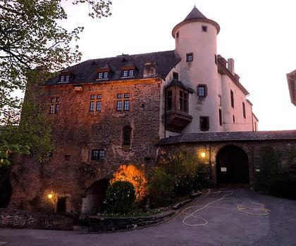 Neuerburg/ Eifel, zentrumsnah - charmantes, kleines Haus für kleines Geld - auch als Ferienhaus geeignet