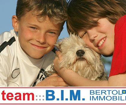 Super Grundstück für 2 freistehende Einfamilienhäuder