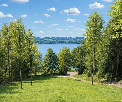 Rarität – Zauberhafte Seeliegenschaft am Ostufer des Kochelsees