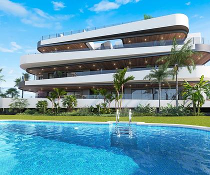 Luxuriöses Apartment am Golfplatz in Meeresnähe