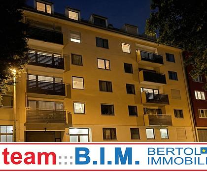 Solide Eigentumswohnung in ruhiger Seitenstraße. Sofort verfügbar.