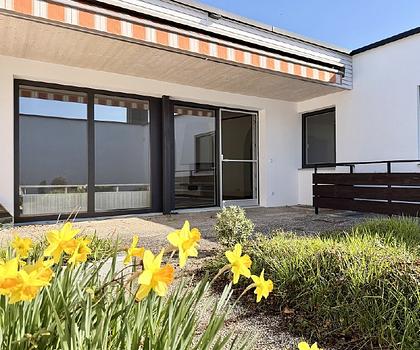 Bungalow-Reihenhaus mit Terrasse und geschütztem Gartenbereich in Stephanskirchen