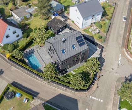 Exklusives Designerhaus mit Poollandschaft und kompromissloser Ausstattung in Würmersheim