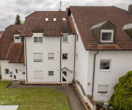 Attraktive 3-Zimmer-Wohnung in Kuppenheim mit Balkon & Tiefgarage