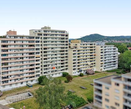 Attraktive 4-Zimmer-Wohnung mit Tiefgaragenstellplatz in guter Lage im Bieterverfahren