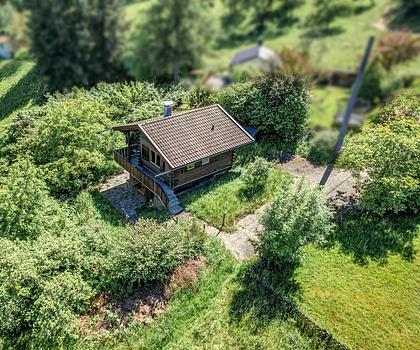 Charmantes Blockhaus in Spiegelberg: Auszeit, Weitblick und Natur pur auf großem Grundstück erleben!