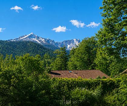 Traumgrundstück mit Bestandsgebäude in Partenkirchen