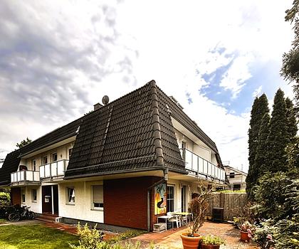 Ansprechendes Reiheneckhaus im Landhausstil in schöner Lage von Berlin-Staaken zum Verkauf!