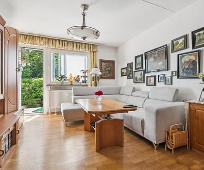 Gepflegte 3-Zimmer-ETW mit verglaster Ost-Loggia & Garage / Verkauf auf Nießbrauchbasis